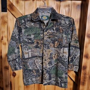 Cabela's for Kids boys camo Seclusion button up shirt size 8R